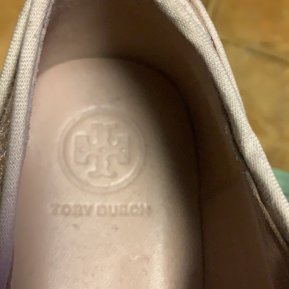 Tony Burch - Picture 4 of 12